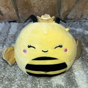 Sunny the Queen Bee Squishmallow
